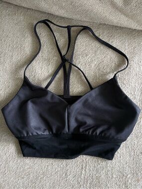 ALO Yoga Black Strappy Sports Bra